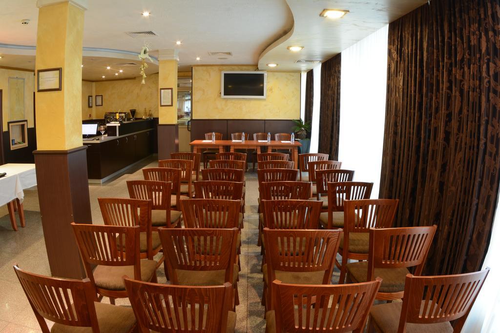 Hotel Afrodita Plovdiv Extérieur photo