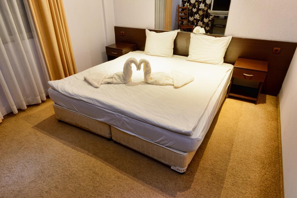Hotel Afrodita Plovdiv Extérieur photo