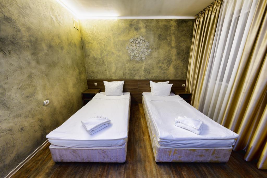 Hotel Afrodita Plovdiv Extérieur photo