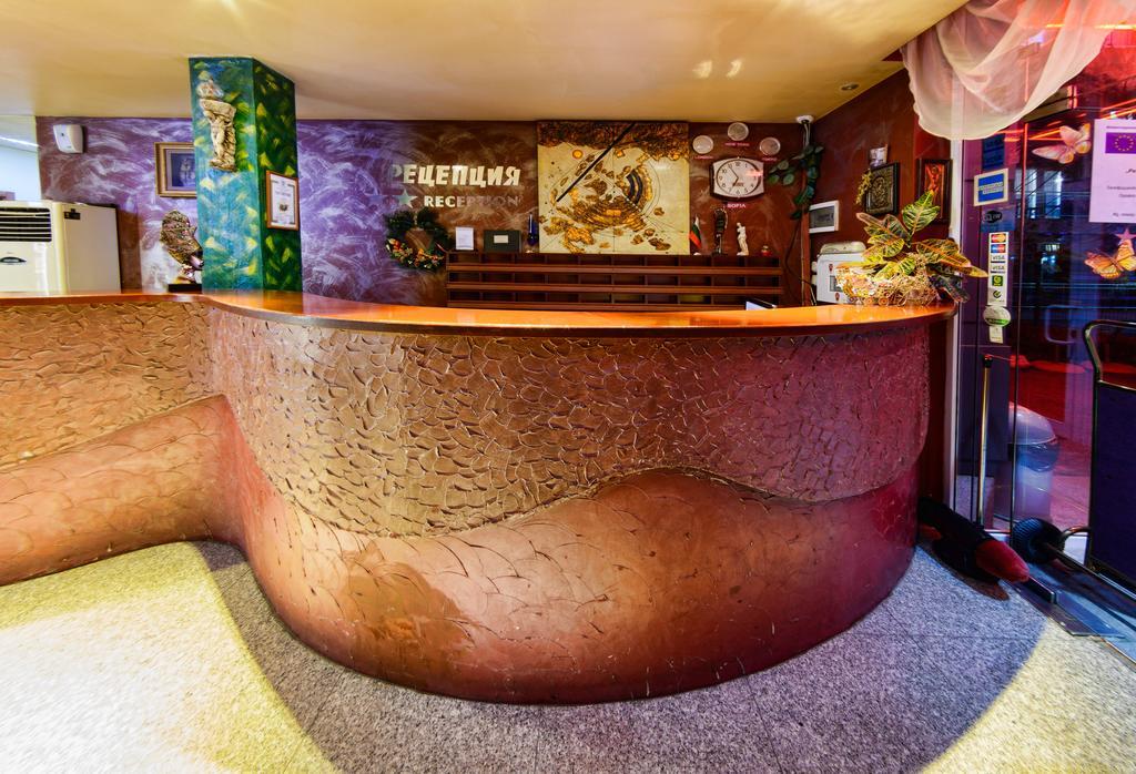 Hotel Afrodita Plovdiv Extérieur photo